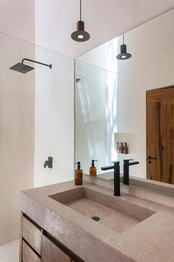 Twin Villas 8Br, Concierge, Gated ,Jacuzzi, Paddle Court Tulum