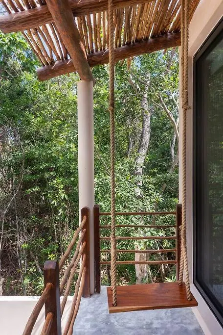 Twin Villas 8Br, Concierge, Gated ,Jacuzzi, Paddle Court Tulum Mexico