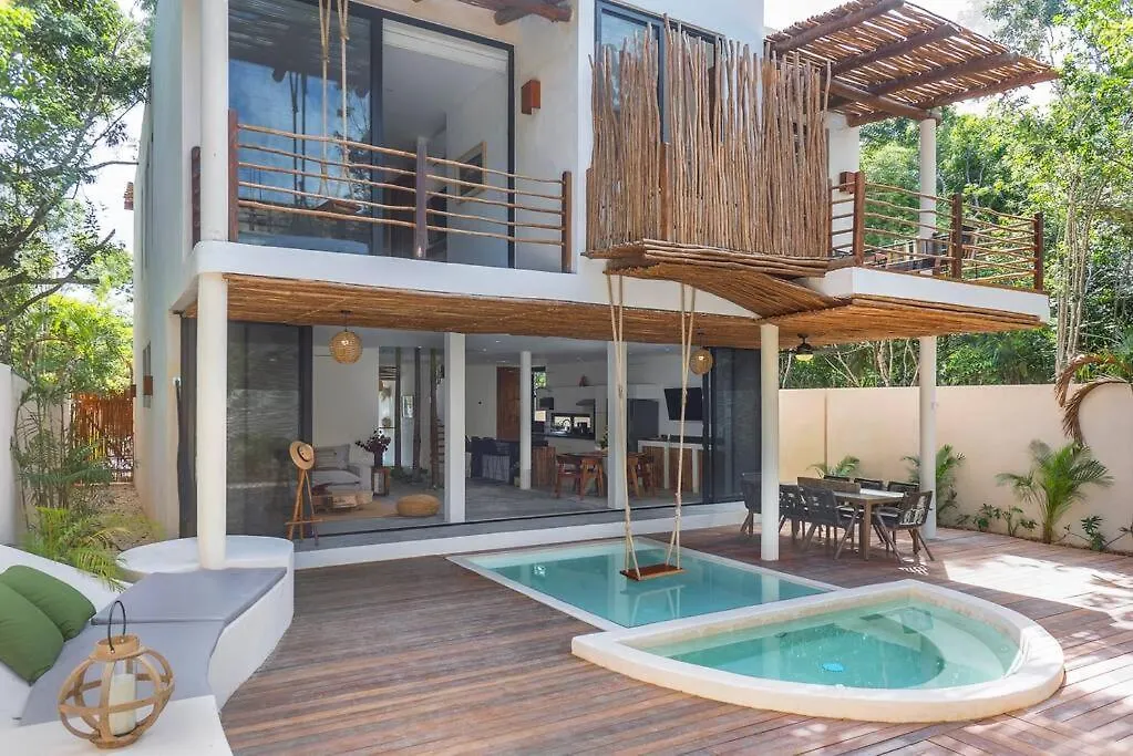 Twin Villas 8Br, Concierge, Gated ,Jacuzzi, Paddle Court Tulum